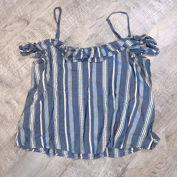 Hollister Off the Shoulder Beachy Blouse - Picture 4 of 4